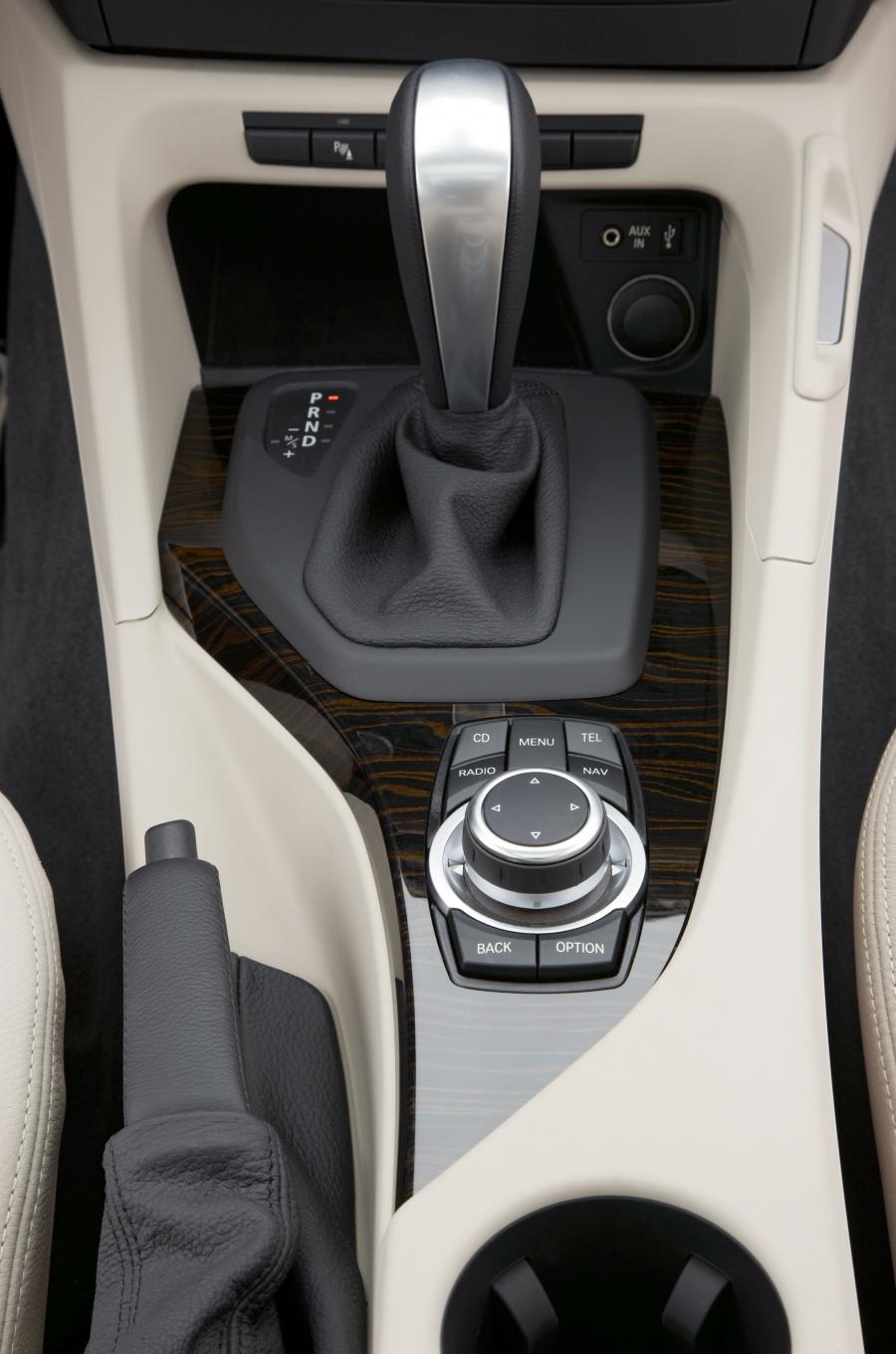  BMW X1 2009 года  (фото 18 из 190)